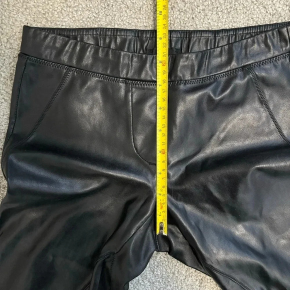 Aritzia Wilfred Free Rebelle Black Vegan Faux Leather Pants Leggings XS - Picture 13 of 14